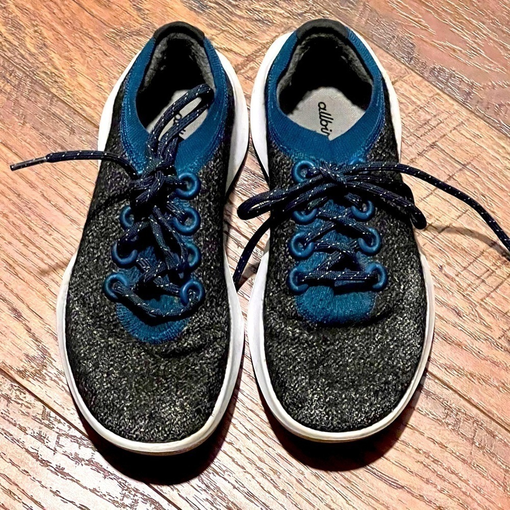 Allbirds Tree Dasher runner sneakers. Size 7.5